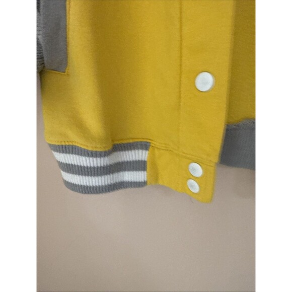 Harry Potter Varsity Jacket Women Medium Hufflepuff Snap Button Lightweight - Picture 12 of 12